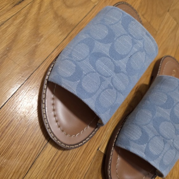Coach Womens  Hazel Casual Summer Sandal Signature Chambray Cornflower Size 6 - Picture 2 of 12
